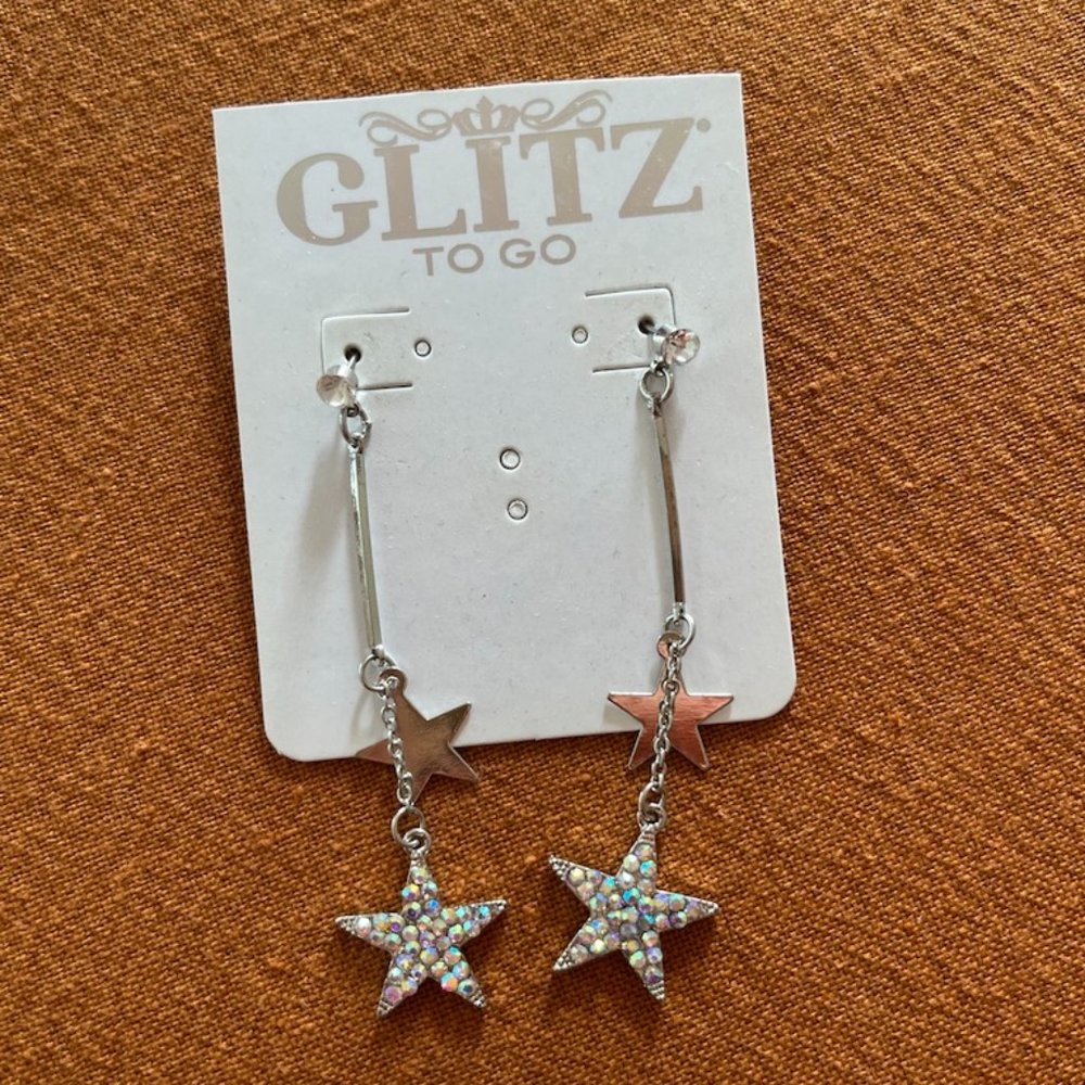 Sliver Drop Star Earrings